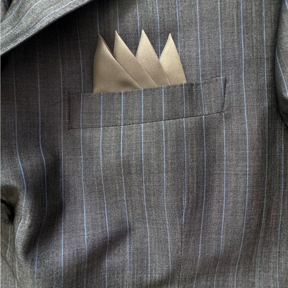 Vtg Tallia Sartoria Wool Gray with Vertical Blue Lines Size 44 - Picture 5 of 9